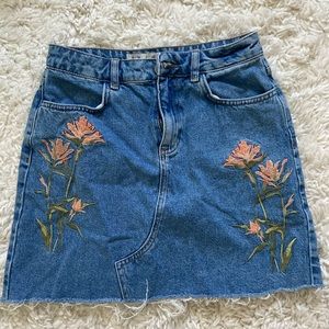 Floral Embroidered Denim Skirt